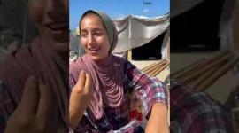 رغم الخطر الشديد.. عائلة "صقر" تقيم في أقرب خيمة نزوح جنوب وادي غزة بانتظار العودة إلى شماله