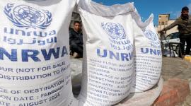 الأونروا تبدأ في توزيع طحين طارئ على الأسر في قطاع غزة