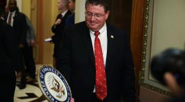 نائب أمريكي يدعو إلى قصف غزة بالنووي