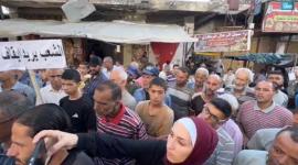 وقفة شعبية في غزة لمطالبة العالم بالضغط على الاحتلال لوقف الحرب وفتح المعابر لإدخال المساعدات