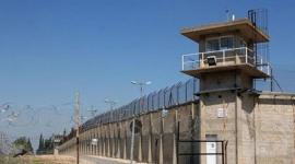 نادي الأسير: قوات القمع تطلق الرصاص على الأسير أبو هليل بعد مطالبته بالعلاج من "السكابيوس"