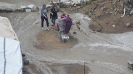 الأمطار.. فصل آخر لمواسم عذابات الملتحفين بخيام غزة