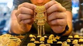 أسعار الذهب في مصر تقفز وتتجاوز 7000 جنيه لعيار 21