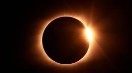 موعد كسوف الشمس الكلي 2026 وأماكن المشاهدة في الدول العربية