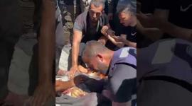 وداع حزين لشهداء الشرطة الذين ارتقوا بقصف إسرائيلي في منطقة التوام شمال غربي قطاع غزة