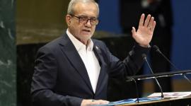 الرئيس الإيراني: شعبنا لن يخضع أبدًا للعدو