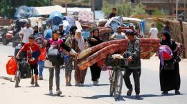من اللجوء الأول إلى خيام النزوح.. مُسن فلسطيني يروي وجعين في عمرٍ واحد