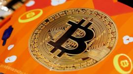 البيتكوين والذهب يترقبان بيانات التضخم وسط توترات جيوسياسية