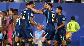 فرحة منتخب البرازيل بالفوز