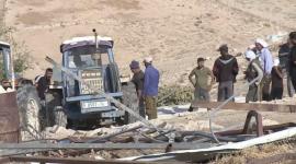 الاحتلال يهدم 10 مساكن ومنشآت بالخليل ويشرّد 120 فلسطينيًا