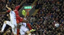 ليفربول فاز على سوانزي سيتي في الوقت بدل الضائع