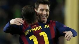 برشلونة رفع رصيده إلى 15 نقطة