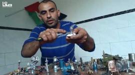 فنان يُحوّل الرصاص الإسرائيلي بغزة إلى مجسمات للمقاومة والعودة