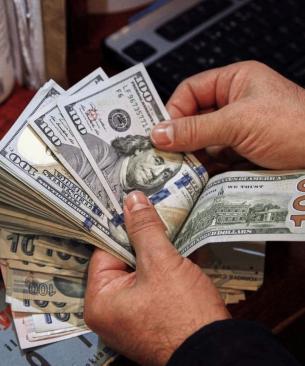 سعر الدولار اليوم في العراق الخميس 7 مايو 2026