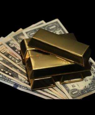 تراجع أسعار النفط والذهب اليوم الأربعاء 13 مايو 2026