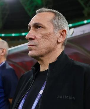 المدير الفني للمنتخب السعودي لكرة القدم اليوناني جورجيوس دونيس