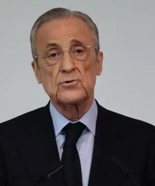 رئيس نادي ريال مدريد فلورنتينو بيريز
