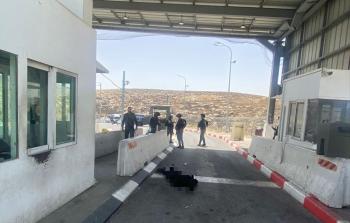 الاحتلال يطلق النار على شاب قرب حاجز الكونتينر جنوب شرق القدس