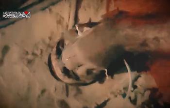 أحد الأسرى الإسرائيليين لدى كتائب القسام في غزة