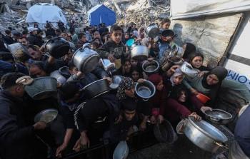 هيئات تعبر عن رفضها للخطة الأمريكية لإدارة المساعدات بغزة وتطالب بفتح المعابر بالكامل