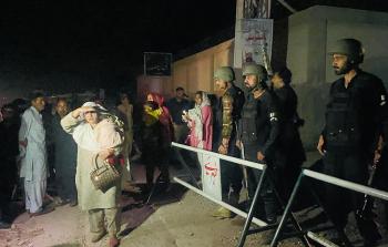 من أحد المواقع التي تعرضت للقصف الهندي في باكستان