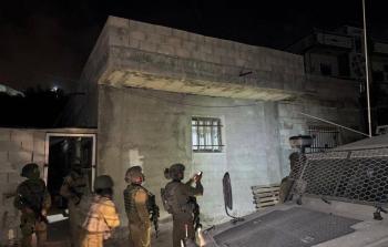 الاحتلال يأخذ قياسات منزل شهيد بسلفيت تمهيدًا لهدمه