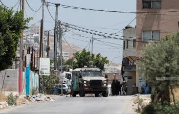 الاحتلال يواصل عدوانه على مخيم عسكر الجديد شرق نابلس