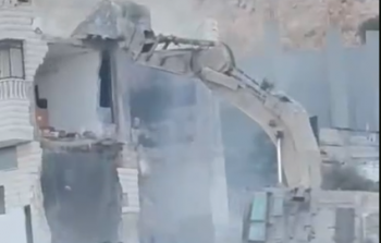 الاحتلال يهدم منزلًا في روجيب شرق نابلس