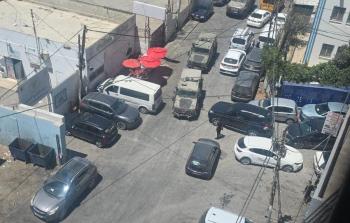 إصابة شاب بعيار مطاطي في رأسه في مخيم قلنديا