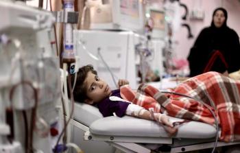 المرضى بغزة.. بين زحام جرحى 