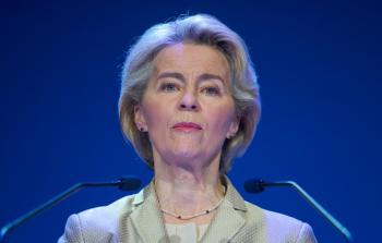 المفوضية الأوروبية توصي بفرض عقوبات على 