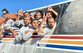 رائد الشيخ.. من عذاب السجن إلى وجع الإبعاد عن الأهل