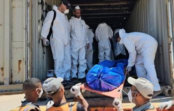 الصحة بغزة: استلمنا 45 جثمانًا لشهداء أفرج الاحتلال عنهم ضمن صفقة التبادل