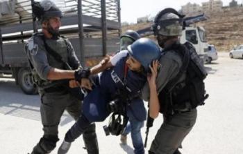 الاحتلال يحتجز عددًا من الصحفيين في الأغوار الشمالية