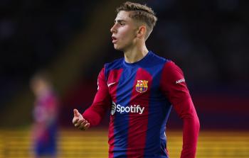 دعم فيرمين لوبيز ليامال وتطلعات برشلونة قبل مواجهتي أولمبياكوس والكلاسيكو