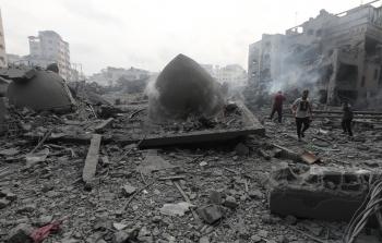 الاحتلال يواصل خروقاته.. شهيد ومصابون بنيران الاحتلال في غزة