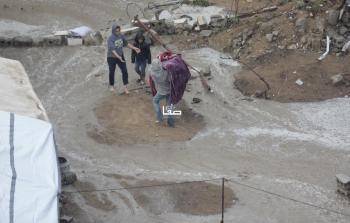 الأمطار.. فصل آخر لمواسم عذابات الملتحفين بخيام غزة