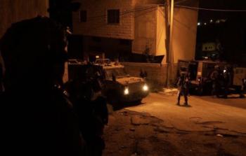 الاحتلال ينكل بمواطنين في بلدة تقوع ببيت لحم