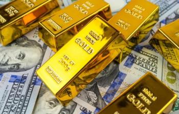 الذهب يقفز عالميًا ومحليًا: تحليل للارتفاع وتوقعات مستقبلية