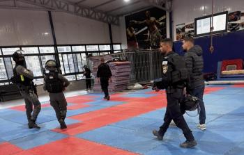 الاحتلال يقتحم نادي شباب مخيم شعفاط الاجتماعي