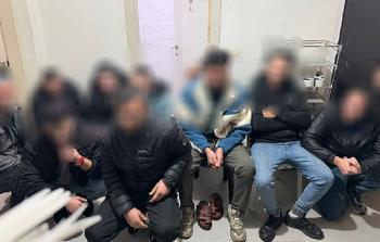 اعتقال عمال من الضفة