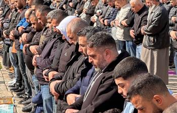 50 ألف مصلّ أدوا صلاة الجمعة في الأقصى