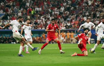 لحظة تسجيل الهدف الثاني لفلسطين في مرمى تونس