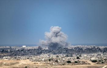 غارات جوية وقصف مدفعي بغزة وسط تواصل خروقات الاحتلال
