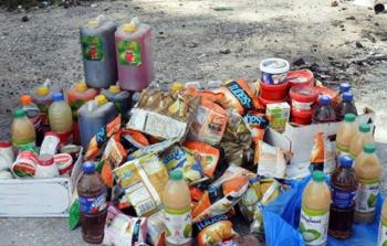 مباحث تموين خانيونس تُتلف نصف طن أغذية فاسدة