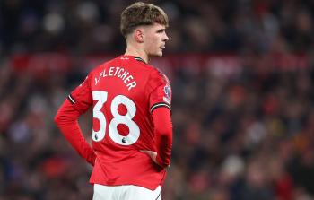 مانشستر يونايتد يوقف جاك فليتشر 6 مباريات