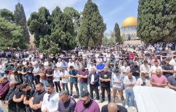 75 ألفًا يؤدون صلاة الجمعة في الأقصى