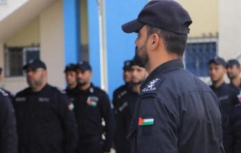 شرطة دير البلح تُنهي شكاوى مالية بقيمة 7480 شيكلًا