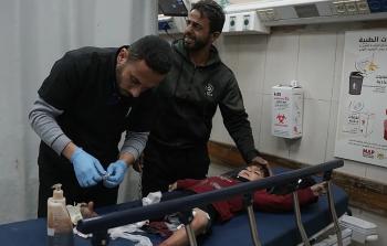الصحة بغزة تحذر: التدهور الخطير في المستهلكات الطبية يهدد حياة آلاف المرضى