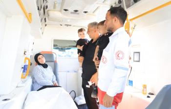 مغادرة 82 مريضًا مع مرافقيهم عبر معبر رفح